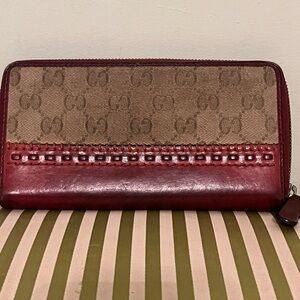 Gucci Red and Brown Women's Wallet